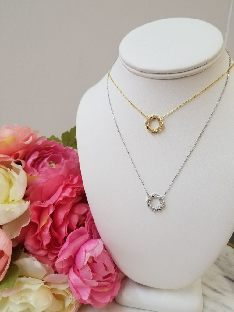 .925 Sterling Silver circle tangle with zirconia Neclace