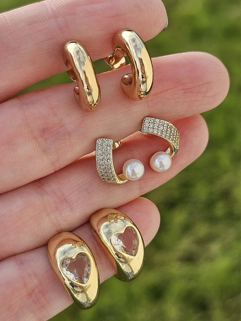 18k gold plated heart, pearl , hoop earrings