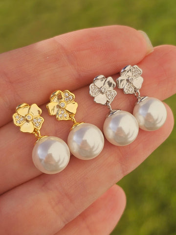 .925 Sterling silver flower pearl earrings