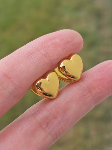 18k gold plated heart huggies