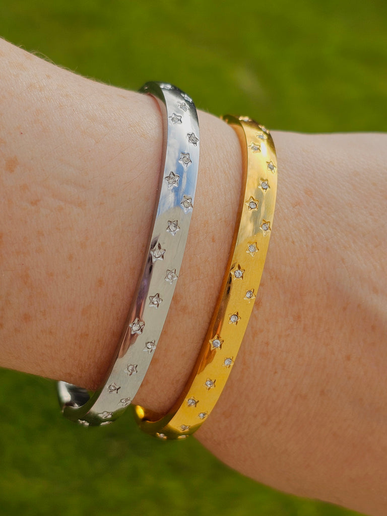 Stainless steel stars bangle