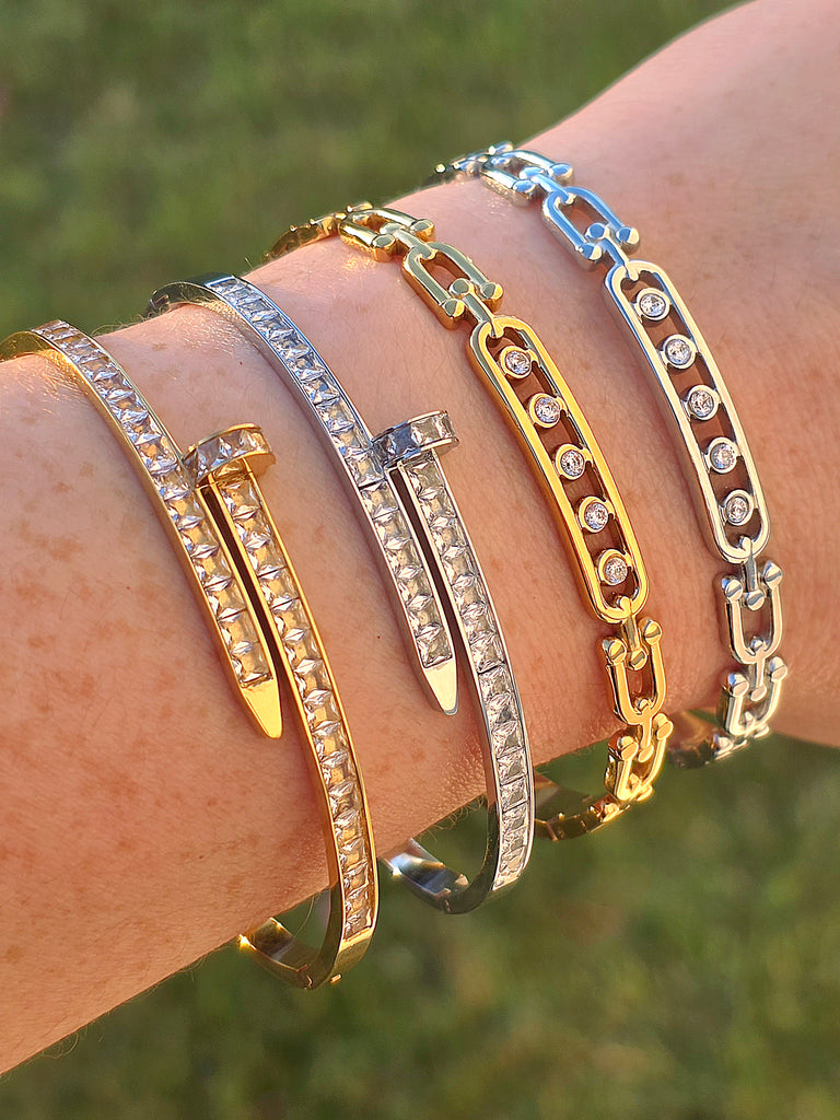 Stainless steel nail and clip bangle bracelets