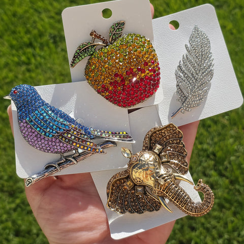 Fashion Crystal Brooch pin