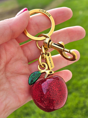 Fashion keychain apple