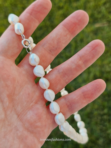 .925 Sterling silver freshwater pearl necklace