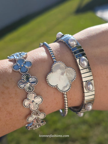 18k gold plated clover and pearls bracelets