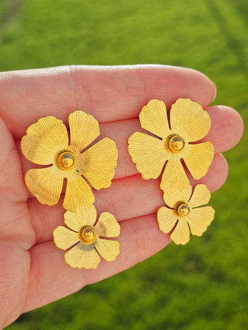 Stainless steel flowers earrings