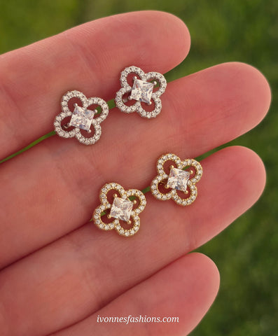 .925 Sterling silver clover earrings