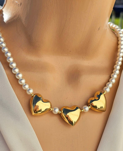 18k gold plated pearls hearts necklace