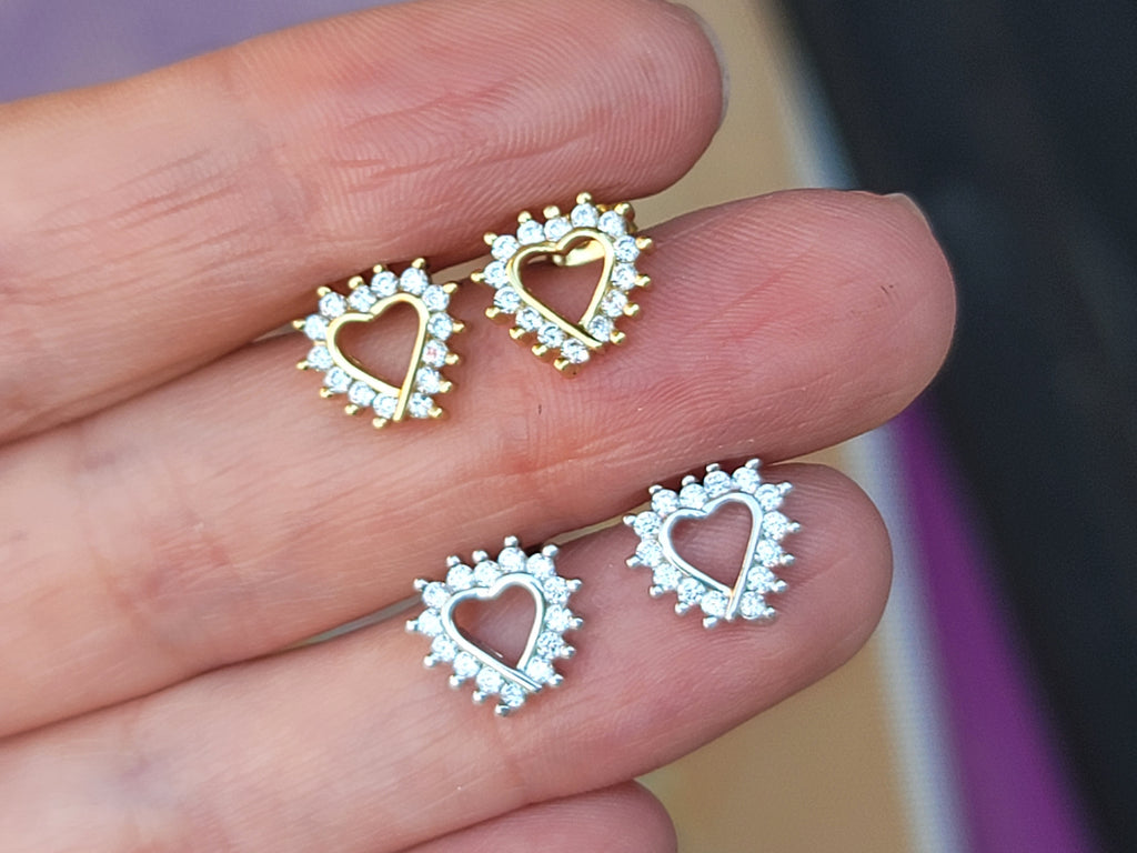 .925 Sterling silver and CZ heart earrings