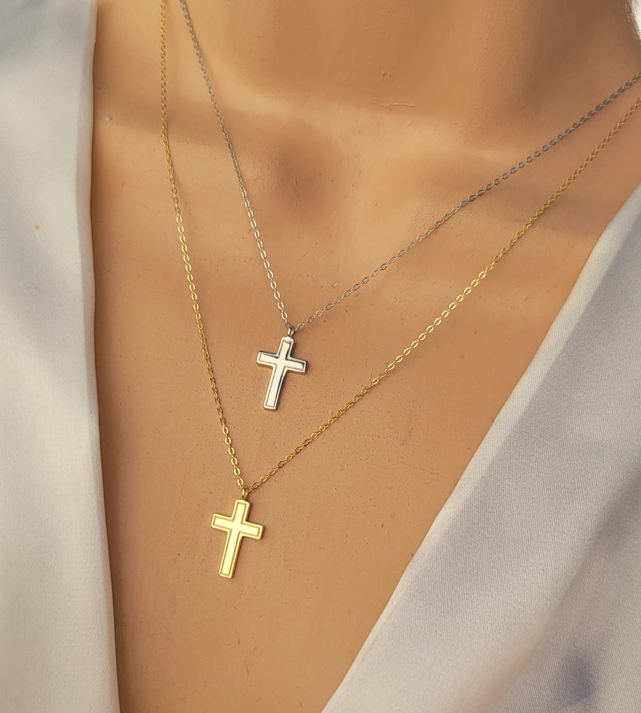 .925 Sterling silver cross necklace