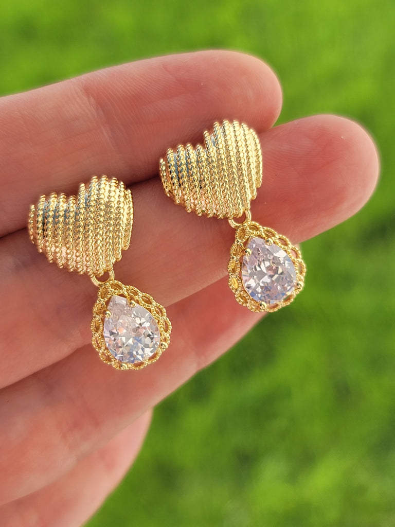 18k real gold plated heart and dangling tear drop earrings