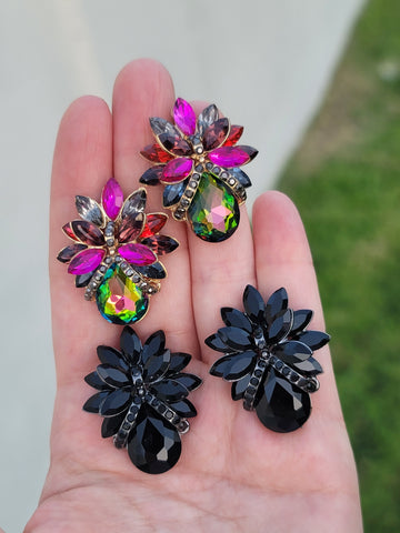Fashion crystal stud earrings