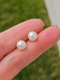 Stainless steel pearl screw flat back earrings