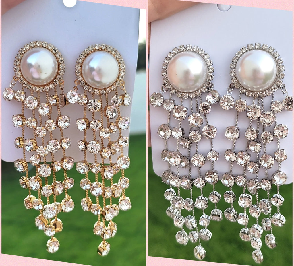 Fashion Pearl with dangling crystals earrings
