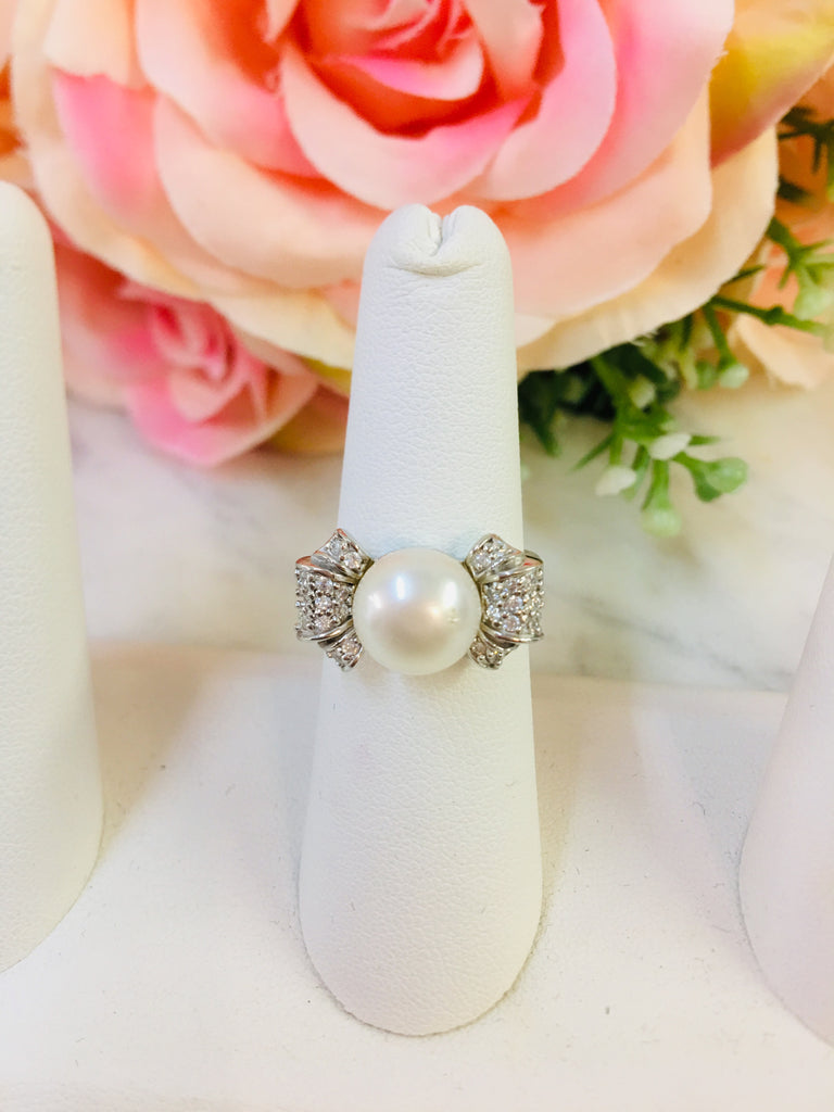 .925 Sterling Silver Bow Pearl Ring